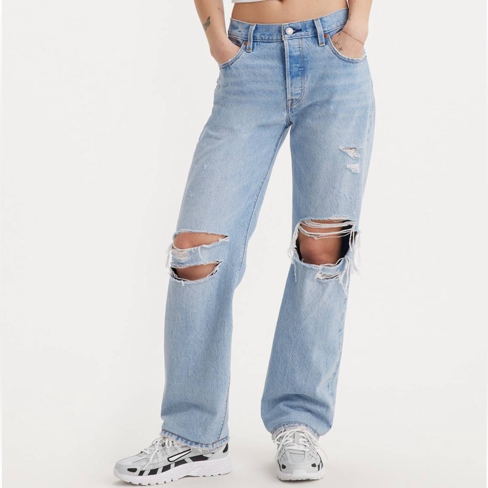 NWOT Levi’s 501 90s jeans